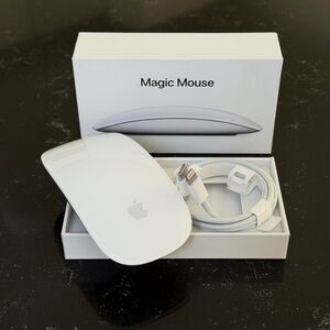 Apple Magic Mouse with Charging Cable in White